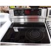 Image 2 : GE/LG 30" GLASS TOP CONVECTION STOVE WITH WARMING