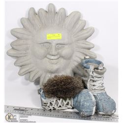 CONCRETE SUN AND BOOTS SHOE CLEANER