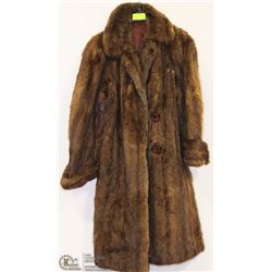 VINTAGE MINK FUR COAT