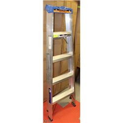5' STEP LADDER