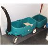 Image 1 : GREEN STEP 2 WAGON WITH FOLDING HANDLE AND