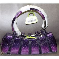 NEW PURPLE SNAKESKIN STYLE METAL RING PURSE