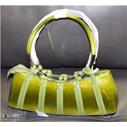 NEW GREEN SNAKESKIN STYLE METAL RING