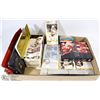 Image 1 : SMALL FLAT OF HOCKEY CARDS AND COLLECTIBLES