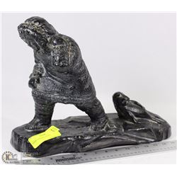 ESKIMO AND SEAL STATUE