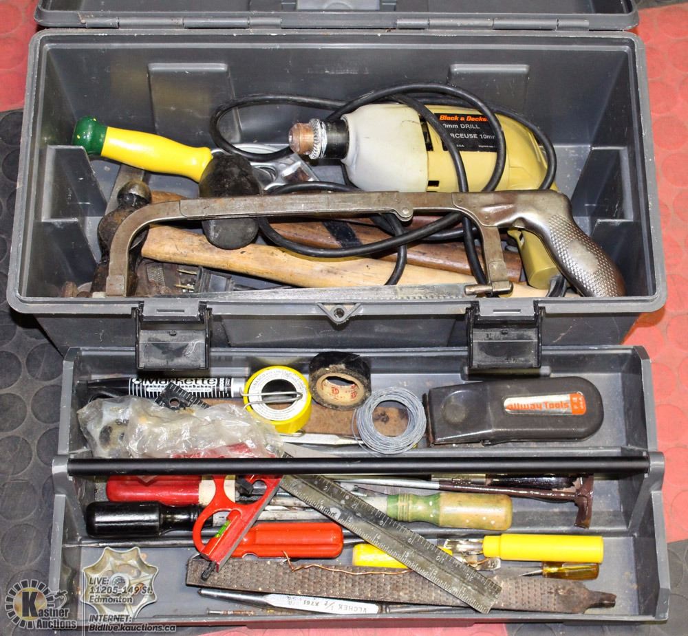 GRAY TOOLS BOX FULL OF TOOLS AND DRILL