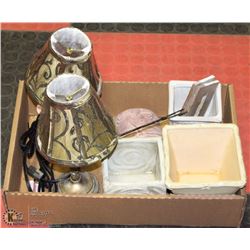 FLAT OF SMALL DECORATIVE PLANTERS