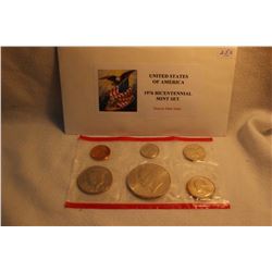 1976 U.S.A. Bicentennial Mint Set - Denver Mint