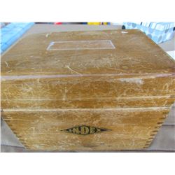 Two oak dovetailed boxes 6 1/2 x 5