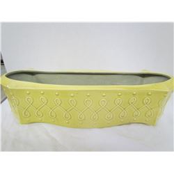 USA Redwing Pottery yellow center piece 14x4