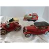 Image 1 : 3 Tin toys - Cars & Train