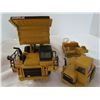 Image 2 : 611 Cat - Earth mover & Dump truck