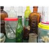 Image 2 : Kitchen glassware - Spice containers & oil bottles