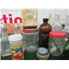 Image 3 : Kitchen glassware - Spice containers & oil bottles