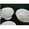 Image 2 : Enamel wear black/white kitchen items - 2 strainers, pot, kidney pan