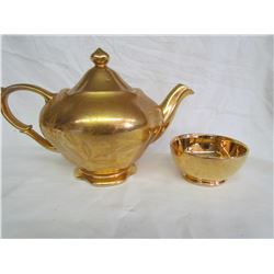  Temple Gold  Teapot  Golden Age  Cup Royal Winton