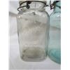 Image 2 : Assortment of Mason Jars - Quart jars, perfect seal