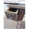 Image 5 : Antique sewing machine #15050 White USA