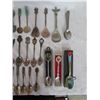 Image 4 : Assorted Collector Spoons - 96 spoons