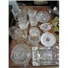 Image 1 : Assortment of glassware