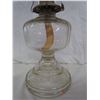 Image 2 : Oil Lamp 17 1/2