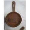 Image 2 : Cast iron items - Pot, 2 lids, Pan