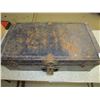 Image 3 : Antique Trunk 28x9