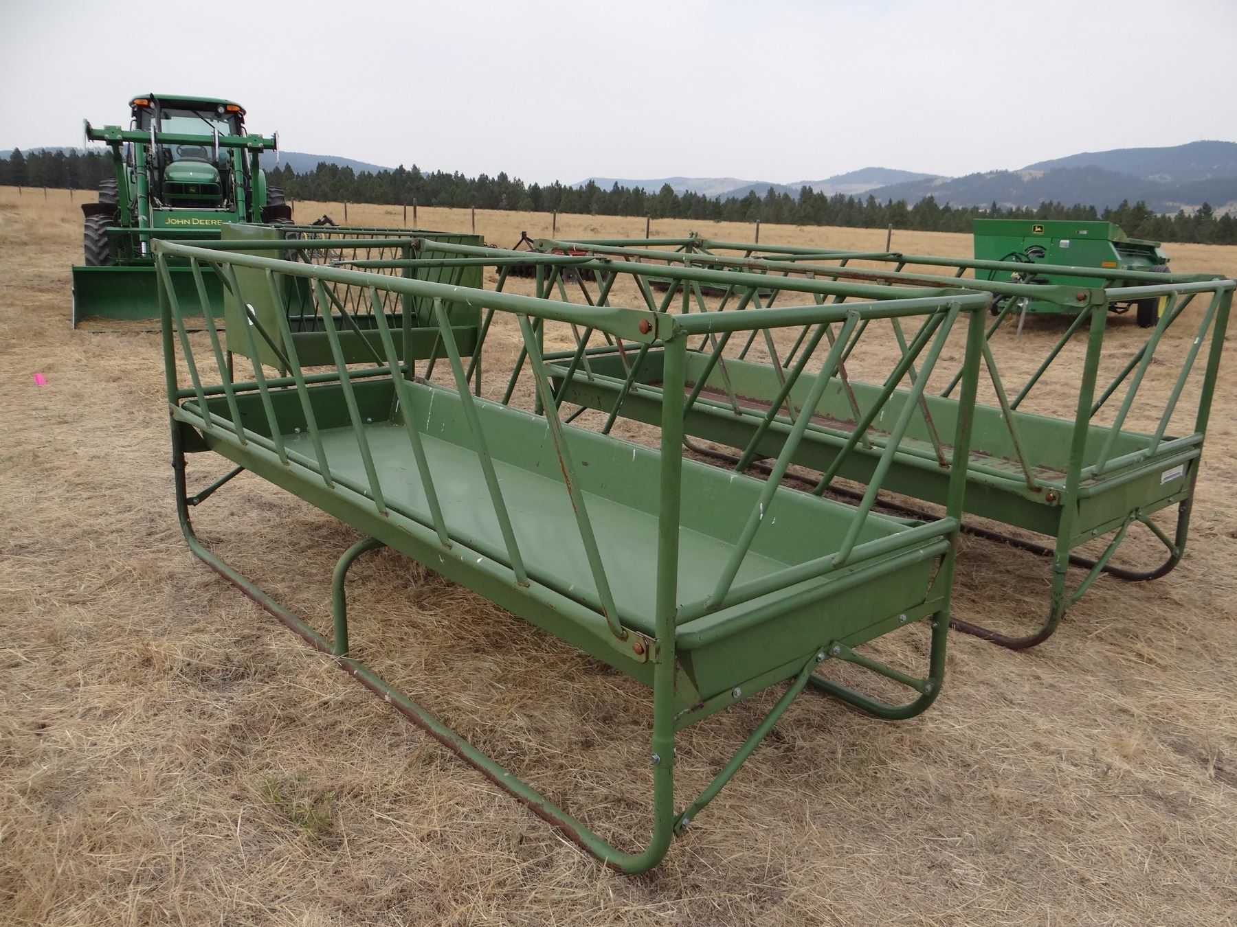 Powder Mountain horse hay feeder, 10'