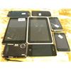 Image 1 : 2 tablets/5 smartphones/camera