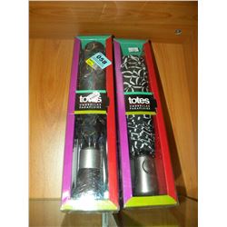 2 TOTES UMBRELLAS