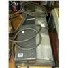 Image 1 : 2 OUTDOOR LIGHT FIXTURES