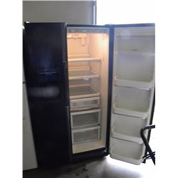 BLACK FRIGIDARE FRIDGE WITH WATER AND ICE DISPENSER