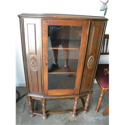 VINTAGE DARK STAINED MAPLE GLASS FRONTED SHOW CASE