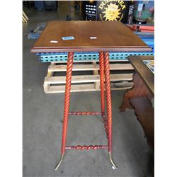 PLANT STAND