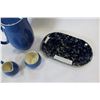 Image 2 : BLUE MOORCROFT TEASET AND COLLECTIBLE BLUE SPONGE WARE PLATTER