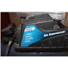 Image 2 : CAMPBELL HAUSFELD 3 GALLON AIR COMPRESSOR