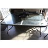 Image 1 : PATIO UMBRELLA WITH WEIGHTEDSTAND AND GLASS TOP TABLE