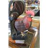 Image 2 : WOOD DECORATIVE ROOSTER AND DESK LAMP