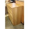 Image 2 : IKEA MALM MAOPLE FINISH 4-DRAWER CHEST OF DRAWERS