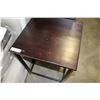 Image 2 : MAHOGANY FINISH ENDTABLE