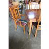 Image 2 : MISSION OAK STYLE DINING TABLE WITH LEAF AND EIGHT CHAIRS