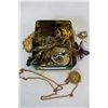 Image 1 : TIN OF ESTATE JEWELLRY