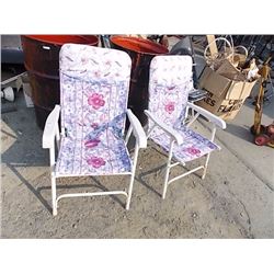 LAWN CHAIRS - 2 TTL