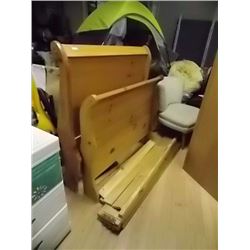 SINGLE SLEIGH BED - PINE