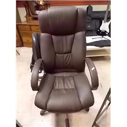 EXECUTIVE OFFICE CHAIR - SOME ARM WEAR