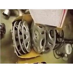 BOX OF HUB CAPS