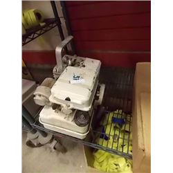 B & S 3hp GAS ENGINE WITH FLYWHEEL