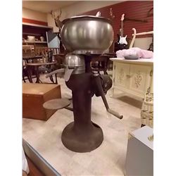 VINTAGE ELECTRIC CREAM SEPERATOR - 1930'S-1940'S