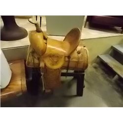 WESTERN SADDLE - HAND TOOLED - LIKE NEW