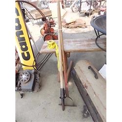 GARDEN TOOLS - HAND AIRATOR & WEED WACKER